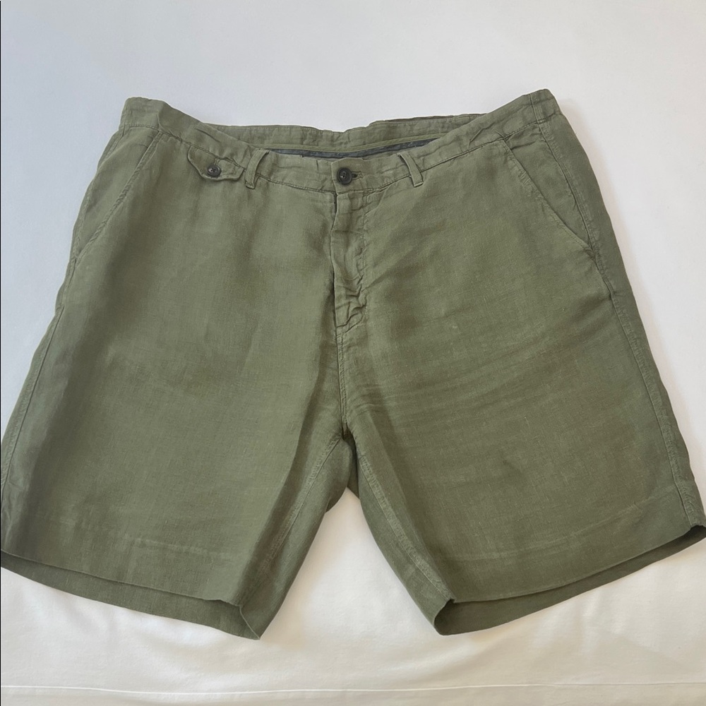 Billy Reid Olive Flat-Front Linen Shorts 40